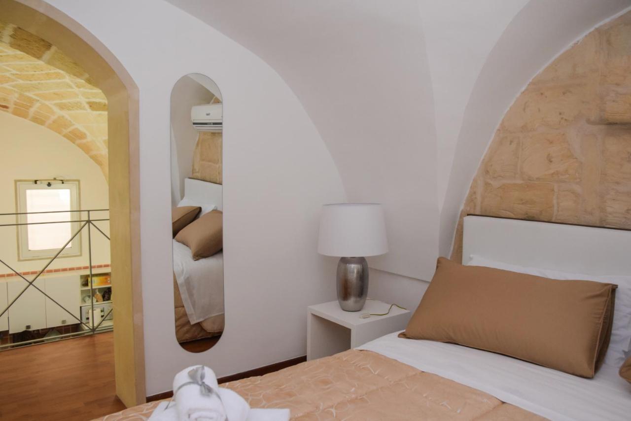 Ferrante D'Aragona Rooms Lecce Exterior foto